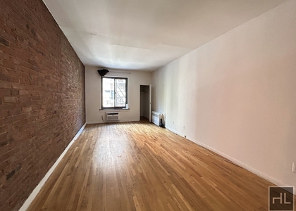 East 80th Street - Photo 1