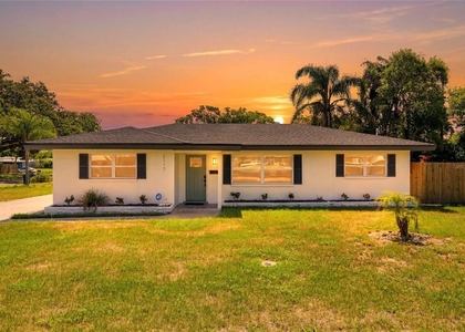 2117 N Hercules Avenue - Photo 1