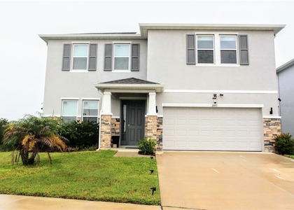 2471 Warren Acres Boulevard - Photo 1
