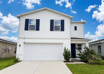 1242 Chester Avenue - Photo 1