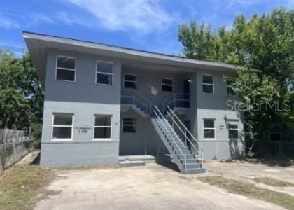 543 Division Street - Photo 1