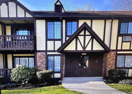 20 Teresa Place - Photo 1