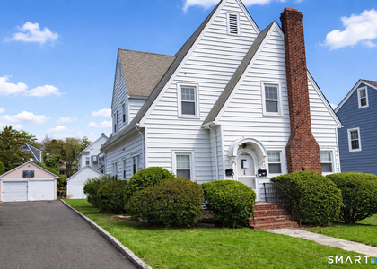 51 Plymouth Road - Photo 1