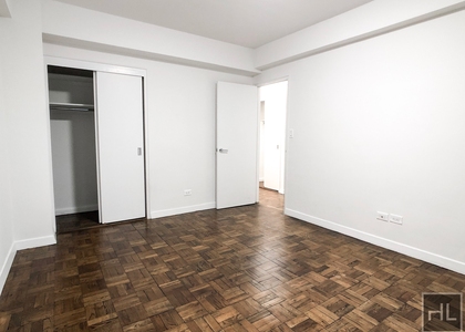 East 69 Street - Photo 1