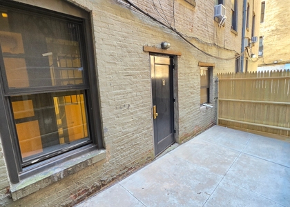 West 11th Street - Photo 1