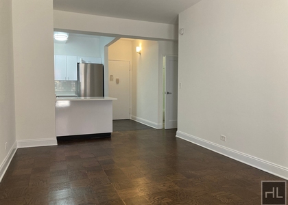 West 22 Street - Photo 1