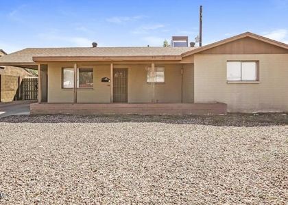 3007 N 79th Drive - Photo 1