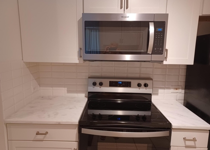 706 E Villa Circle - Photo 1