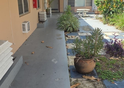 1750 Fletcher Street - Photo 1