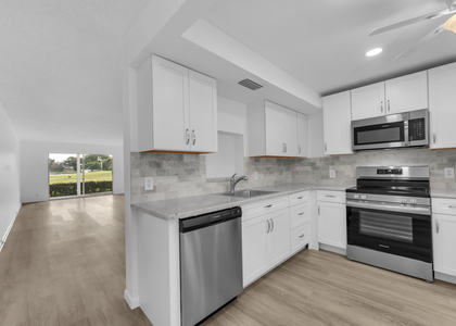 3003 Portofino Isle - Photo 1