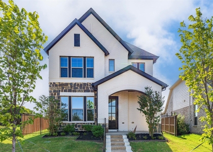 905 Carnation Drive - Photo 1