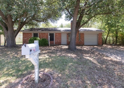 1414 Noble Street - Photo 1