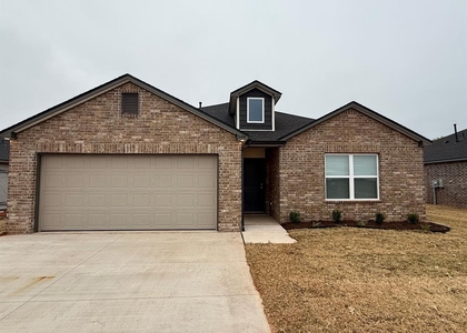 644 Sw 11th Street - Photo 1