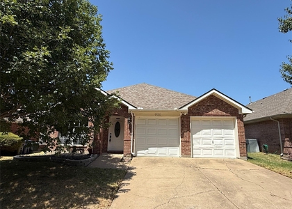 9120 Newport Lane - Photo 1