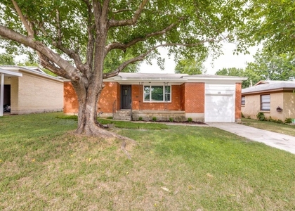 508 Crandle Drive - Photo 1