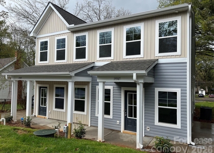 19507 Meridian Street - Photo 1