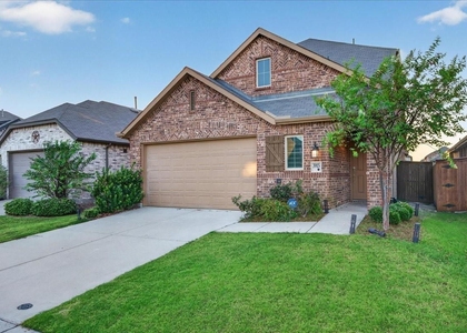 3915 Spencer Lane - Photo 1