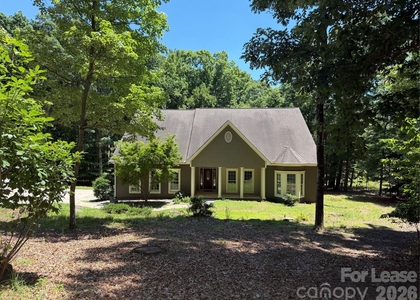 150 Manitou Trail - Photo 1