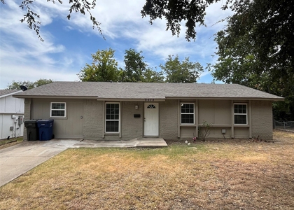 5313 Preston Trail - Photo 1