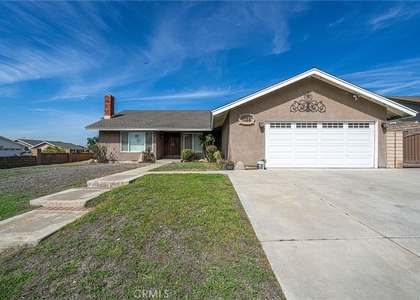 1455 N 13th - Photo 1