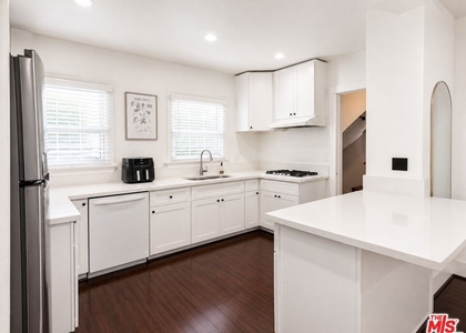 2421 3rd Avenue - Photo 1