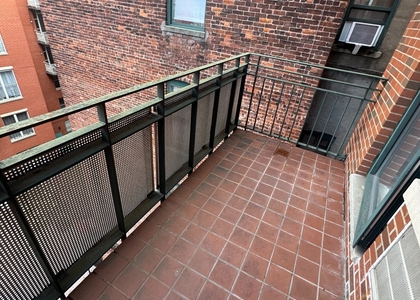 2216 Frederick Douglass Boulev - Photo 1