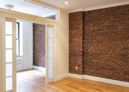 West 103rd Street - Photo 1
