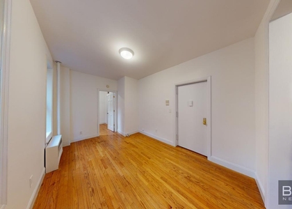 East 65th Street - Photo 1