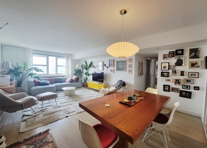 355 South End Avenue - Photo 1