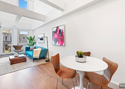 896 New York Avenue - Photo 1