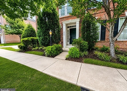 2261 Potomac Club Parkway - Photo 1