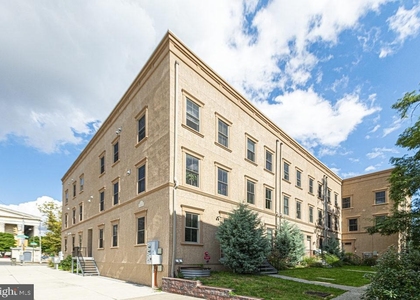 2012 W Girard Avenue - Photo 1