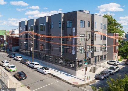2940 W Thompson Street - Photo 1