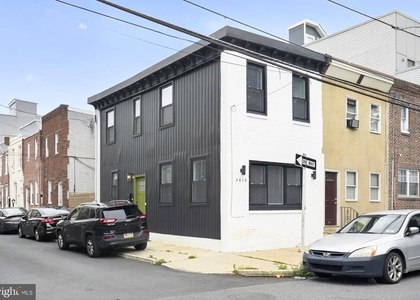 2613 Tulip Street - Photo 1