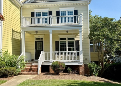 1315 Center Street - Photo 1