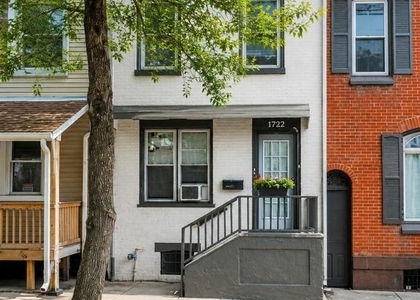 1722 Perkiomen Avenue - Photo 1