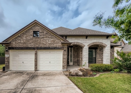 400 Entrada Way - Photo 1