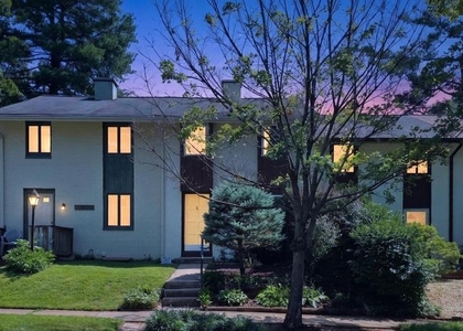 5449 Mystic Court E - Photo 1
