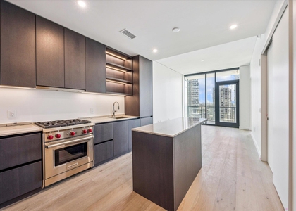 610 Davis St - Photo 1