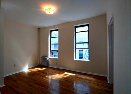 180 East 101st Street - Photo 1