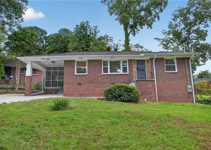 700 Ferris Street Sw - Photo 1