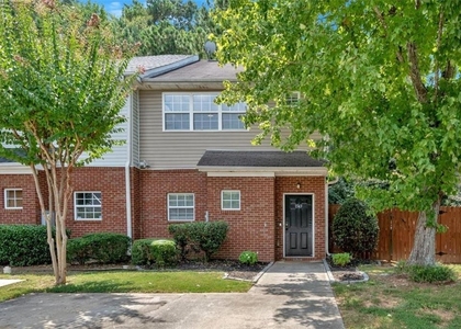 1543 Springleaf Cove Se - Photo 1