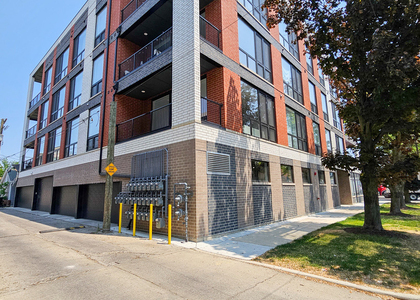 2402 W Carmen Avenue - Photo 1