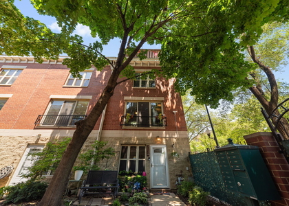 712 S Western Avenue - Photo 1