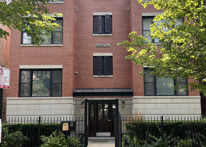 218 S Hamilton Avenue - Photo 1