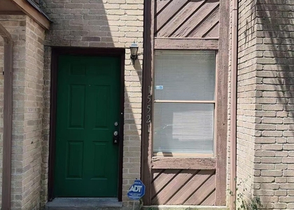 15521 Weldon Drive - Photo 1