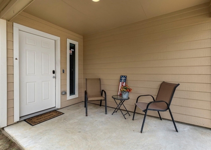 616 Foster Street - Photo 1