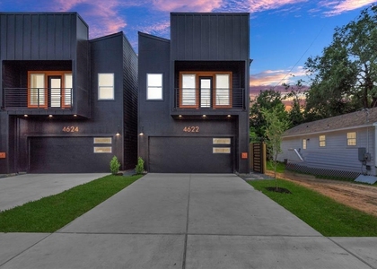 4622 Clover Street - Photo 1