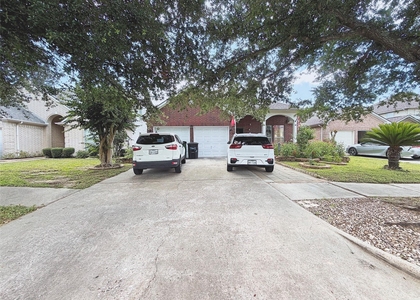 10111 San Ignacio - Photo 1