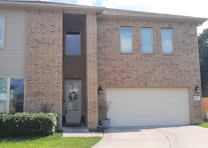 21029 Crinet Sq St - Photo 1